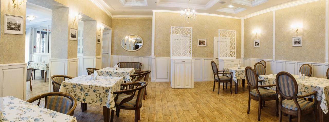 Отельно-Ресторанный Комплекс Златогор Lubny Eksteriør billede
